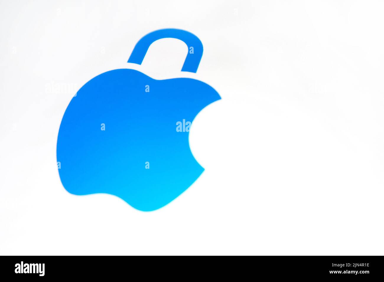 Privacidad y seguridad de Apple: Protección de los usuarios frente a posibles amenazas online y locales Foto de stock