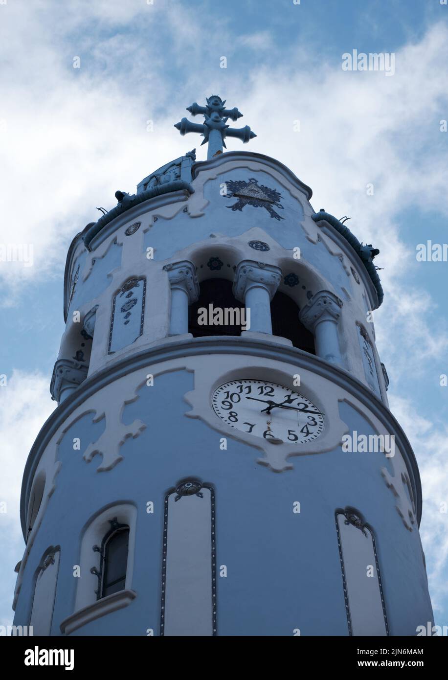 La Iglesia Azul en Bratislava, Eslovaquia Foto de stock
