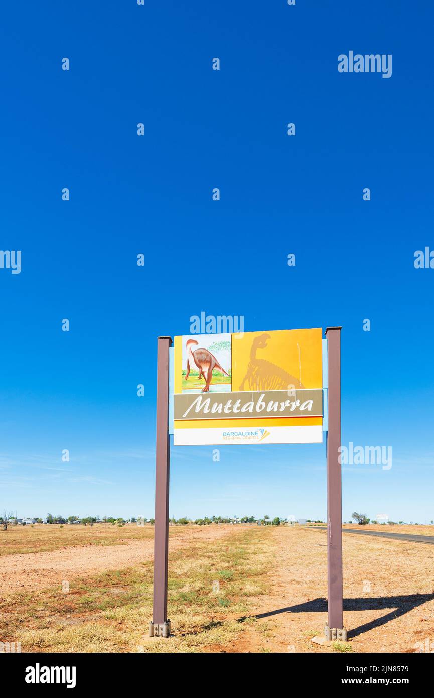 Nombre Signo para la pequeña ciudad rural de Muttaburra, Queensland, Queensland, Queensland, Australia Foto de stock