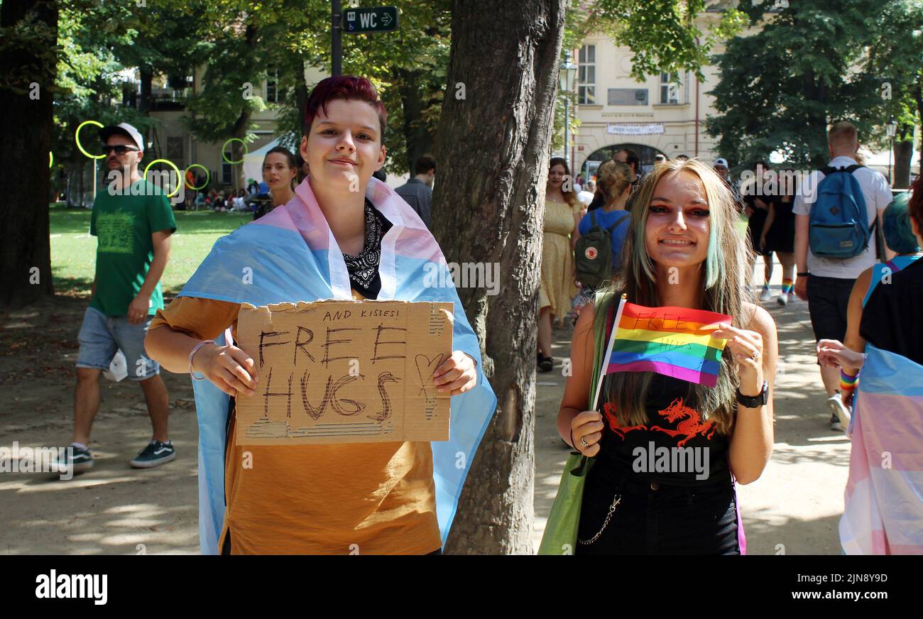 El 12th festival anual de derechos humanos con temática queer, Praga Pride, en la isla Strelecky, Praga, República Checa, fotografiado el 9 de agosto de 2022. Foto de stock