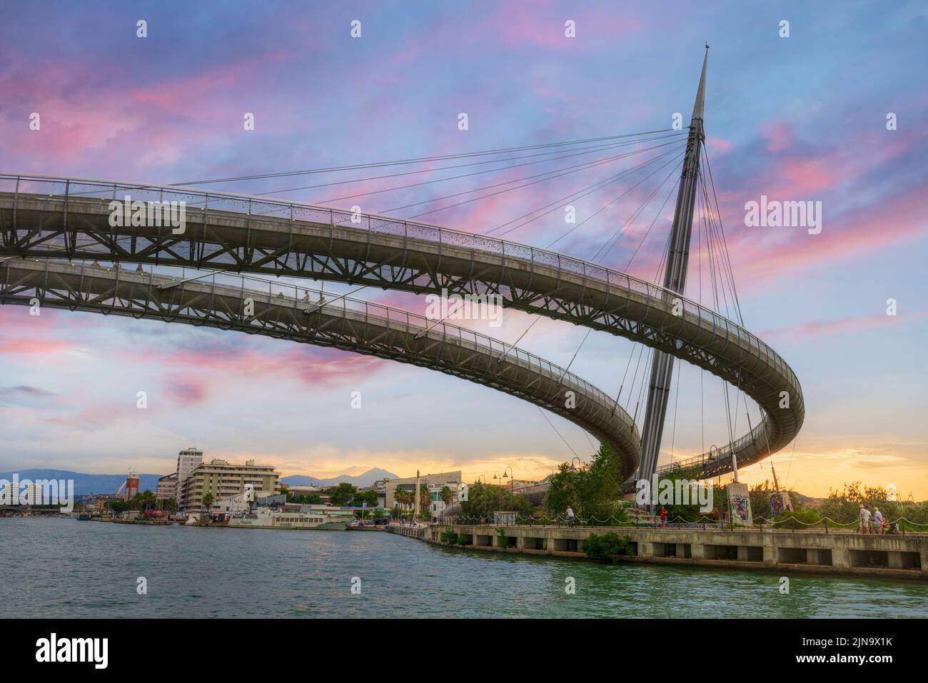 Ponte del Mare, Pescara, Abruzos, Italia Foto de stock
