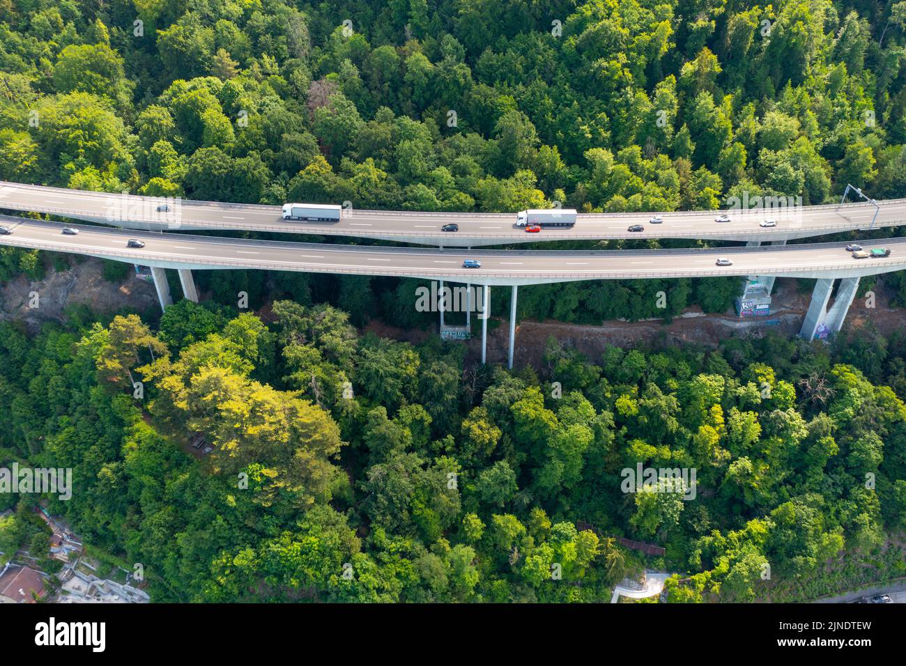 Viaduc de Chillon, A9 autoroute, Villeneuve, Suiza Foto de stock