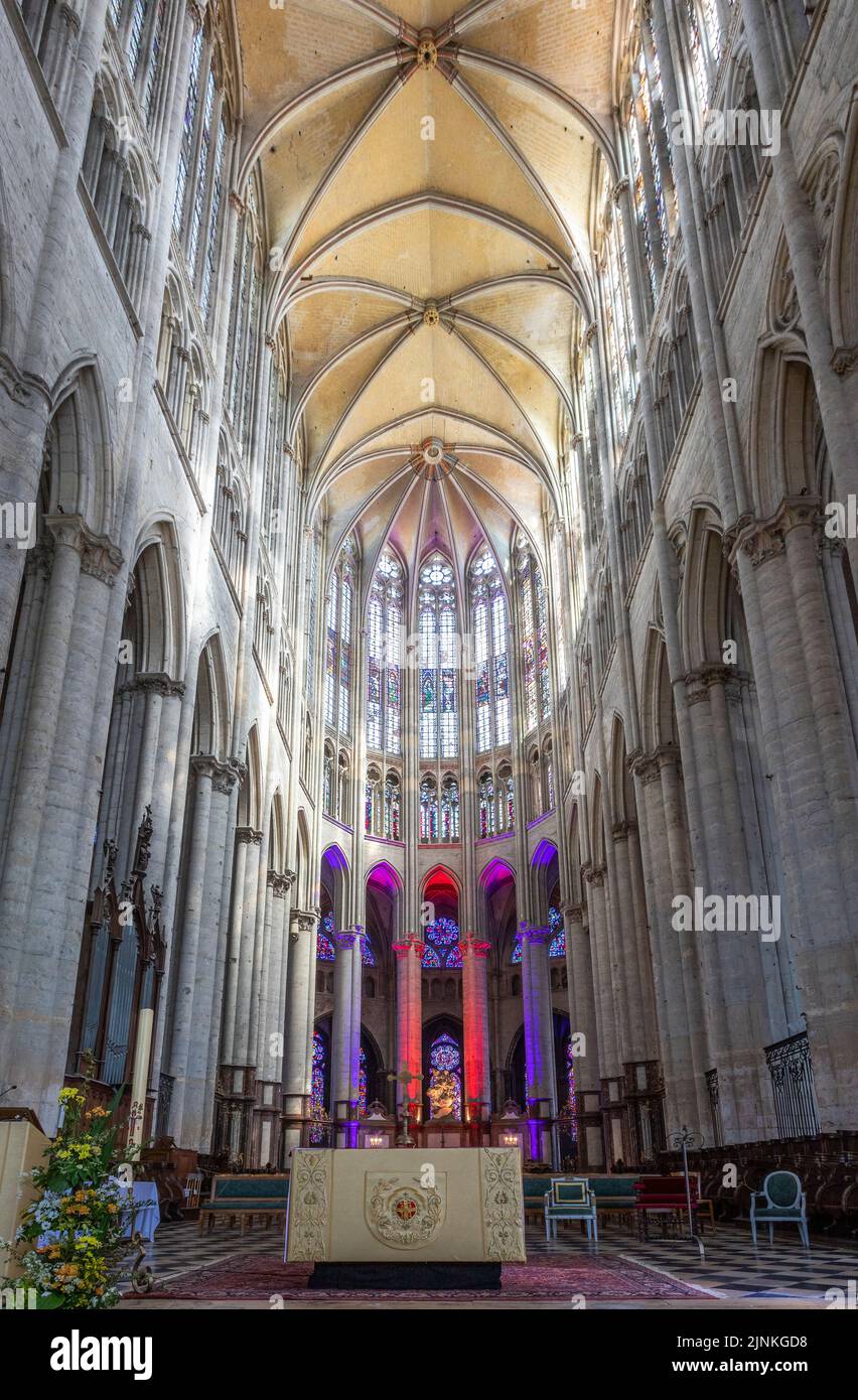 Francia, Oise, Picardie, Beauvais, Saint Pierre de Beauvais Catedral gótica, vista del coro // Francia, Oise (60), Picardie, Beauvais, cathédrale Sa Foto de stock