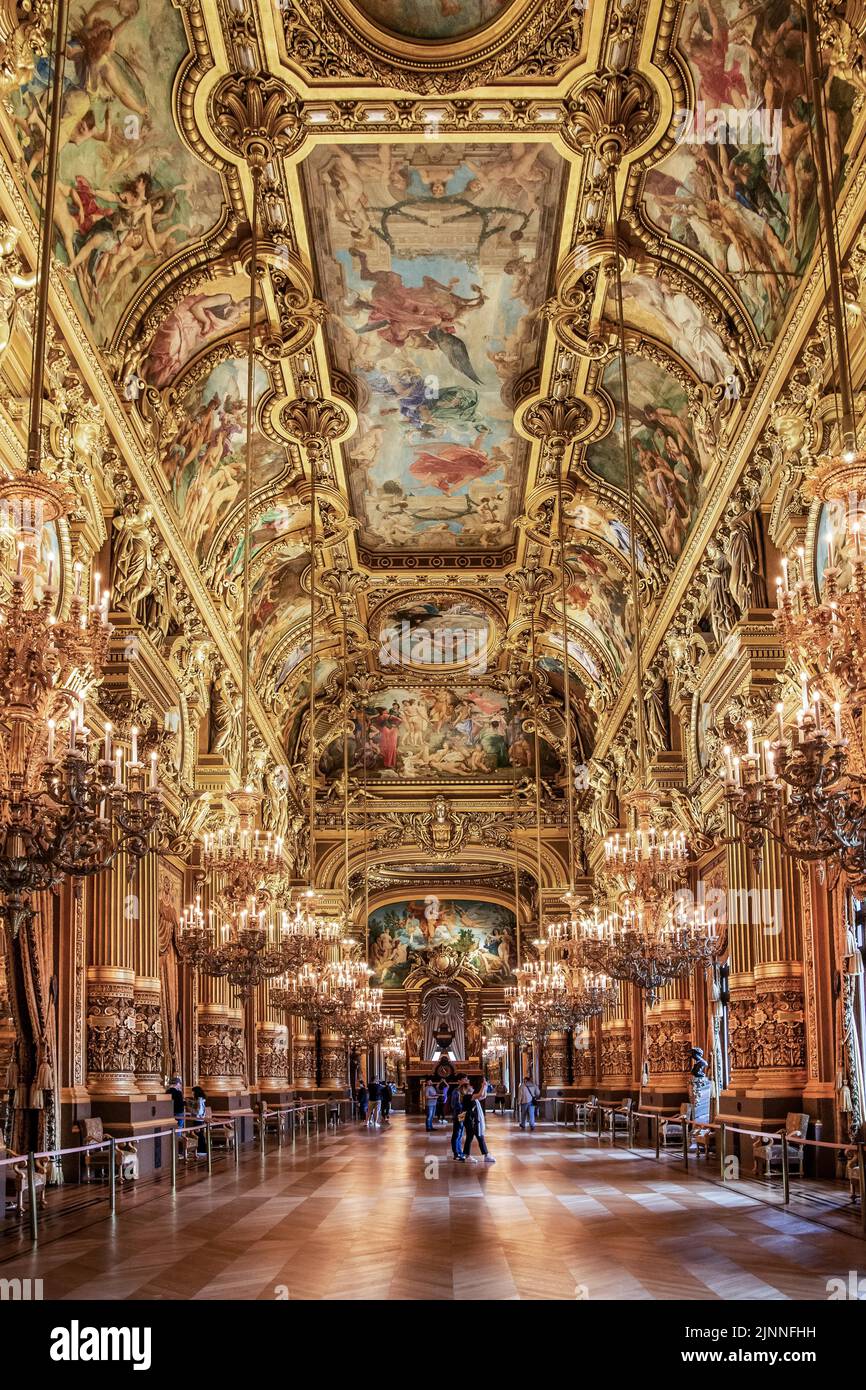 Vestíbulo, Gran vestíbulo de la Ópera Garnier en el Palais Garnier, París, Ile de France, Europa Occidental, Francia Foto de stock