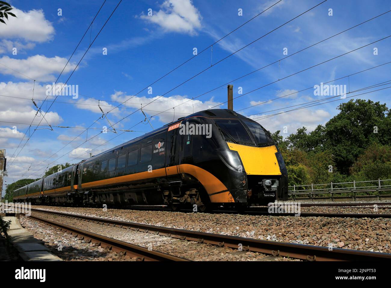 180 clase Zephyr, Grand Central de trenes, el ferrocarril de la línea principal de la costa oriental, Peterborough, Cambridgeshire, Inglaterra, Reino Unido. Foto de stock