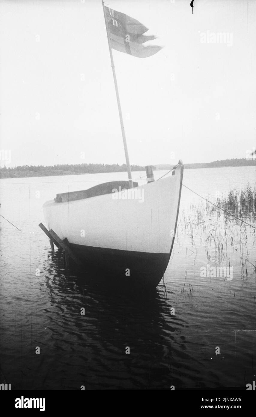 Fotos de la Reina Victoria. El príncipe Gustav Adolf y el conde Göran Posse construyeron un velero en 1904 Foto de stock