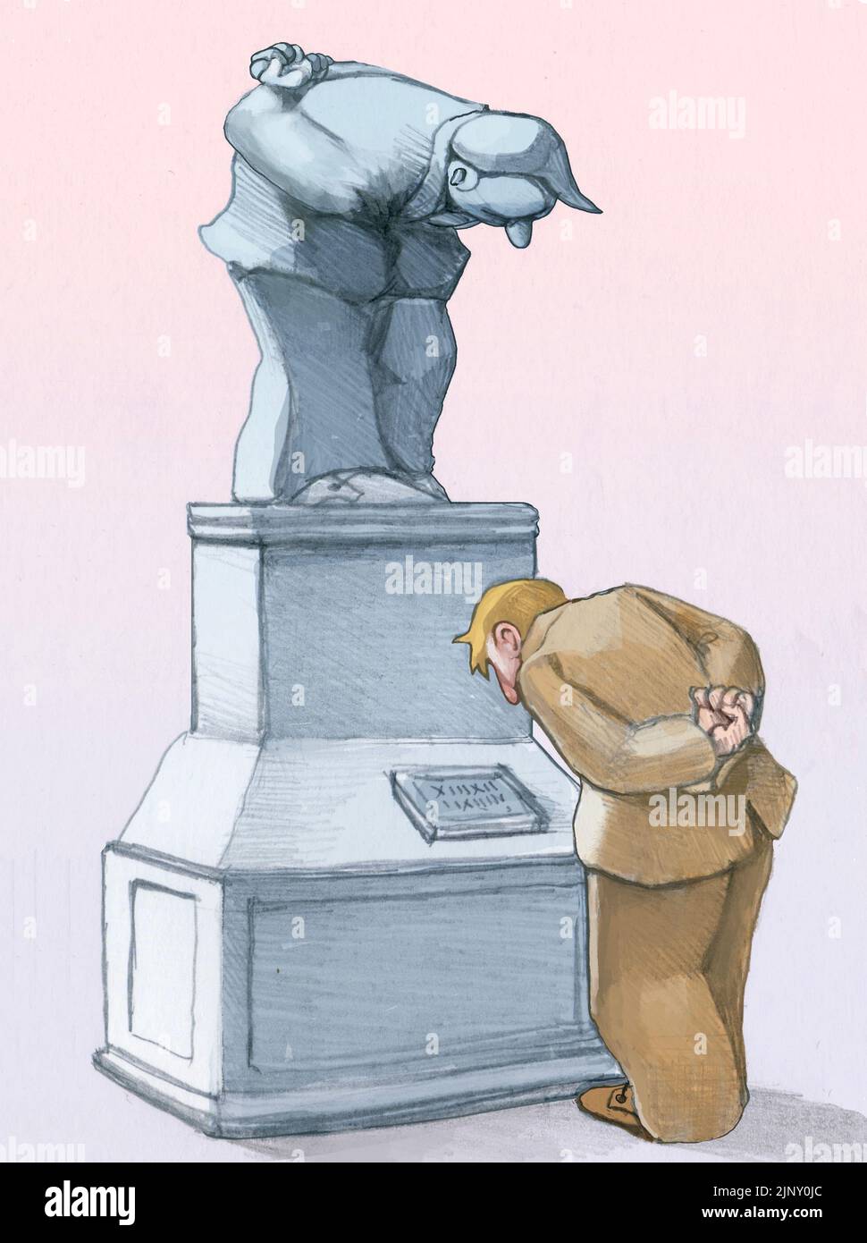 un hombre se inclina para leer la señal de un monumento mientras la estatua misma se inclina para mirar al lector, una metáfora del arte que nos refleja Foto de stock