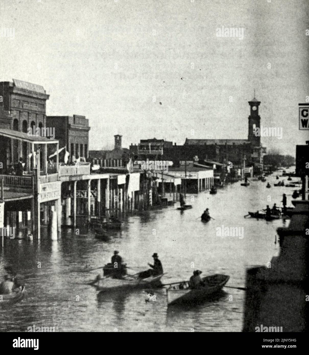 Sacramento City, California, durante la Gran Inundación de 1862 - K Street al este de Fourth Street Foto de stock
