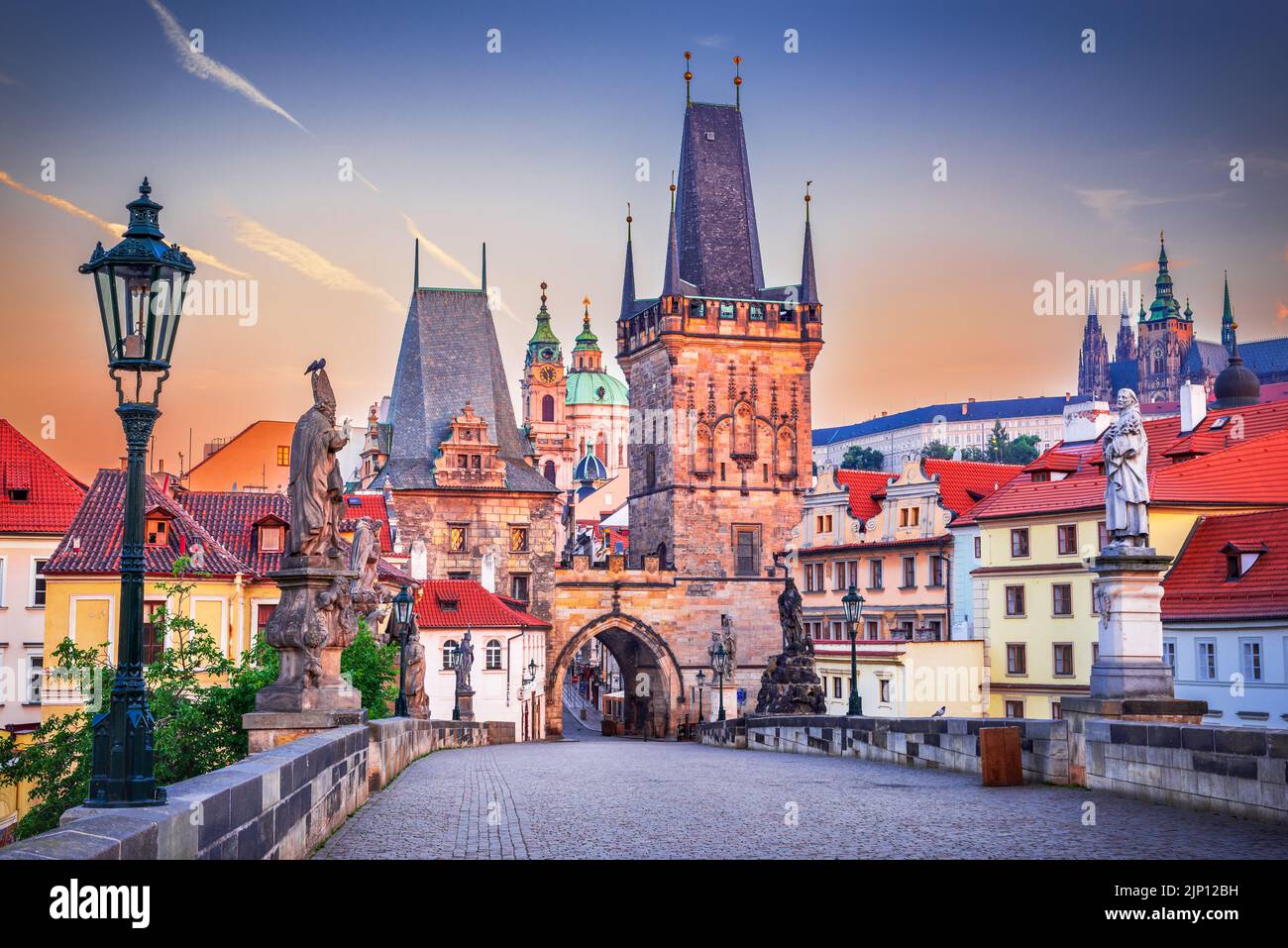 Praga, República Checa. Mala Strana centro de la ciudad de Praga, Bohemia lugar de viaje escénico en Europa. Foto de stock