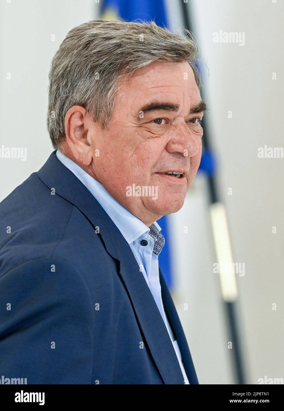 16 de agosto de 2022, Brandeburgo, Potsdam: Hagen Brandstäter, director general de RBB, llega a una sesión especial del parlamento del estado de Brandeburgo sobre el caso del director Schlesinger. Foto: Jens Kalaene/dpa Foto de stock