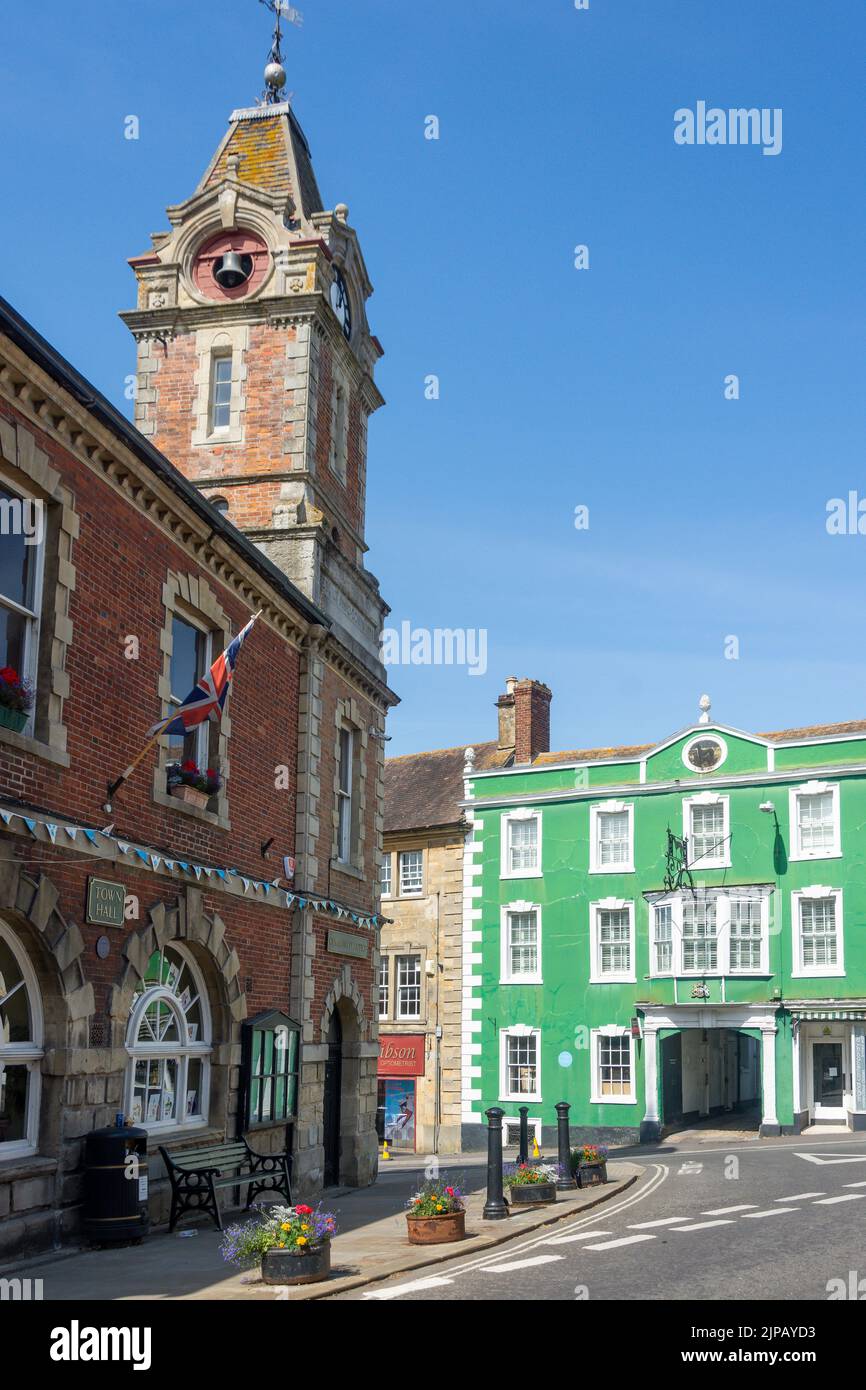Ayuntamiento Torre del Reloj, Market Place, Wincanton, Somerset, Inglaterra, Reino Unido Foto de stock