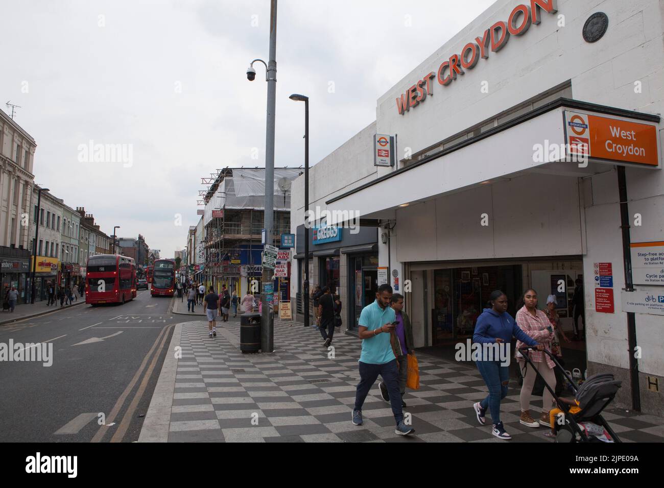 Croydon, Reino Unido, 17 de agosto de 2022 El estudiante de enfermería