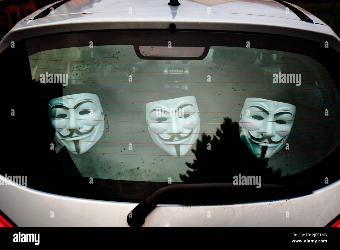 Anonymous maske fotografías e imágenes de alta resolución - Alamy