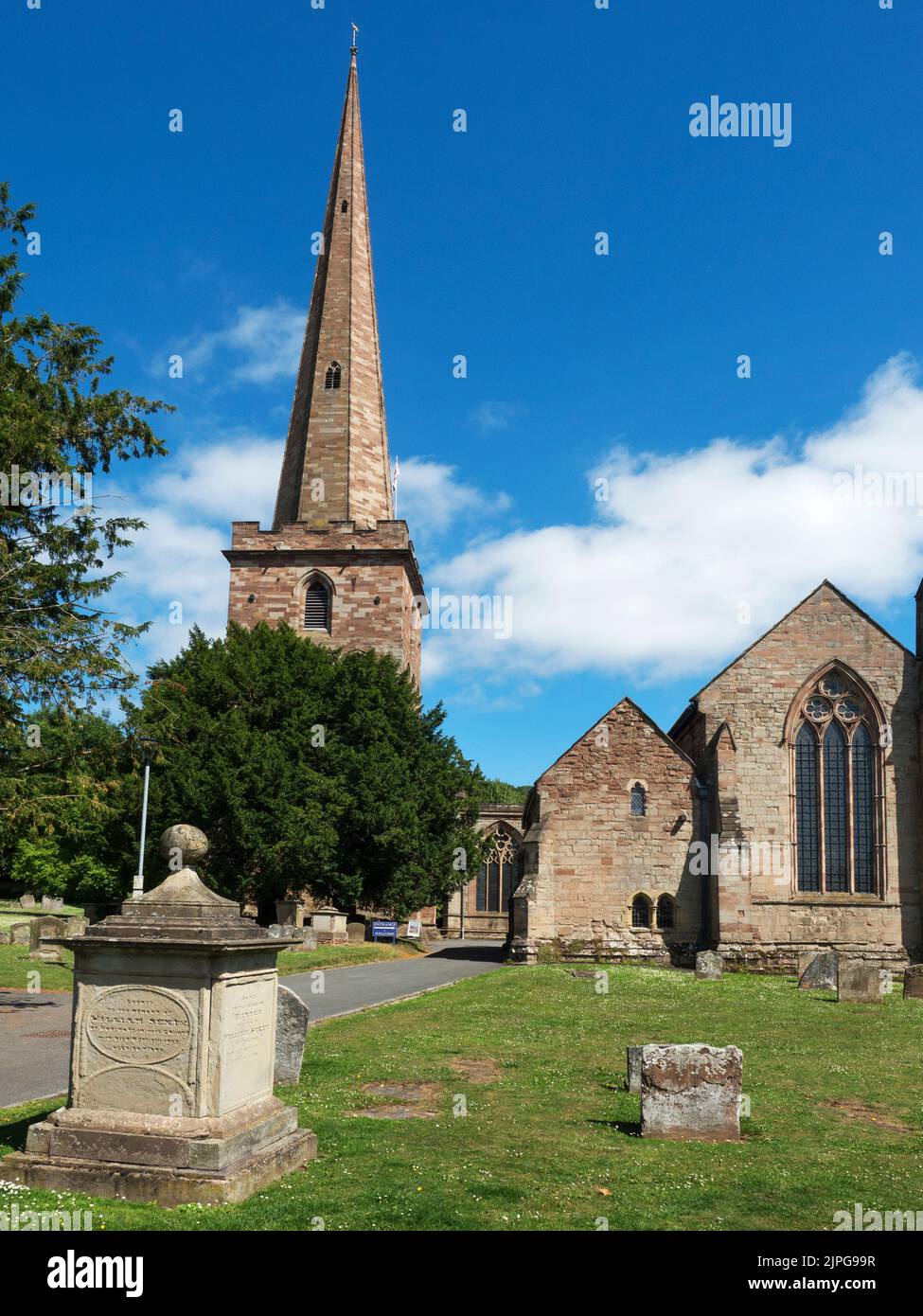 Iglesia de San Miguel y Todos los Ángeles en Ledbury Herefordshire, Inglaterra Foto de stock
