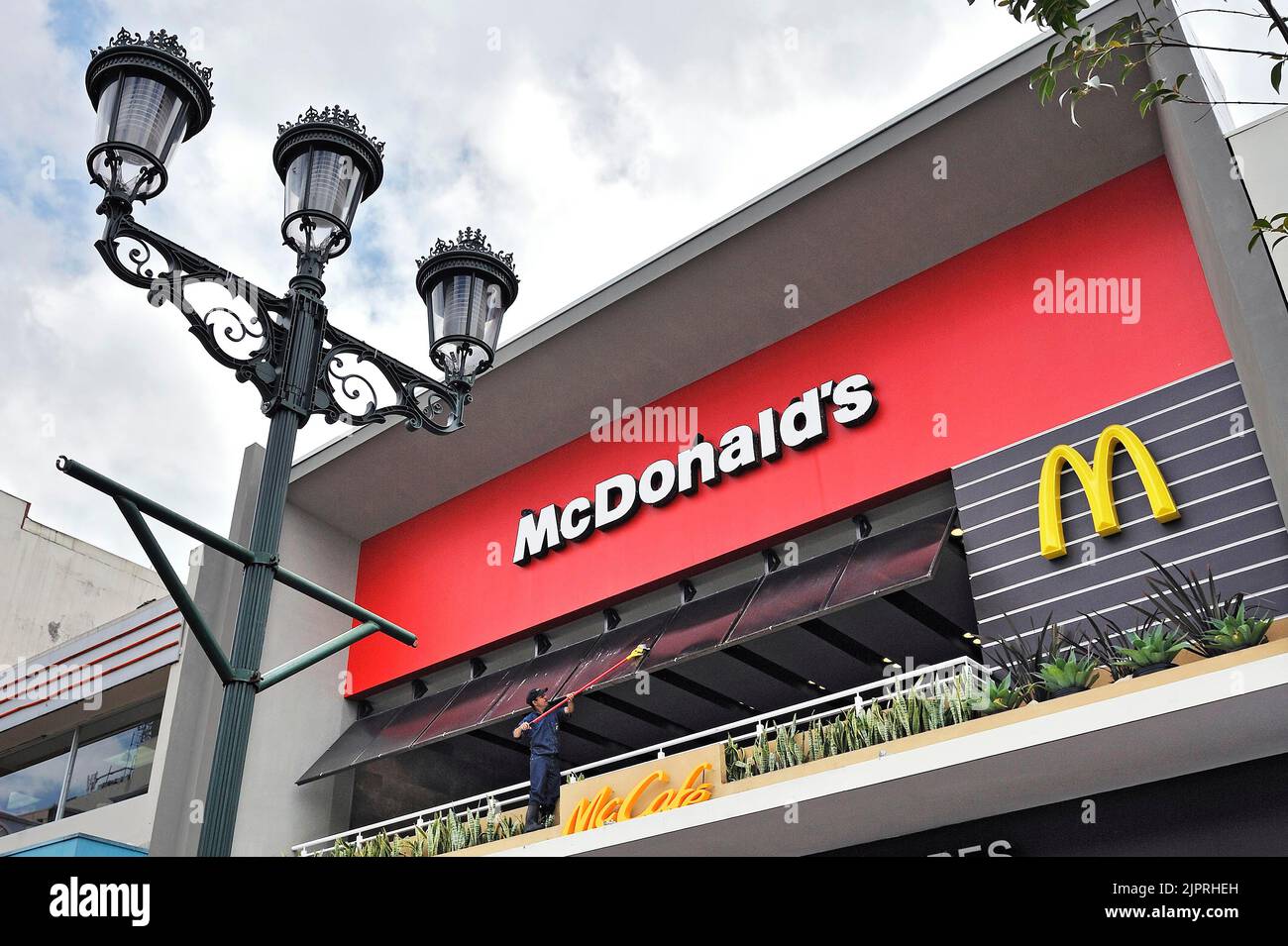 Mcdonalds costa rica fotografías e imágenes de alta resolución Alamy