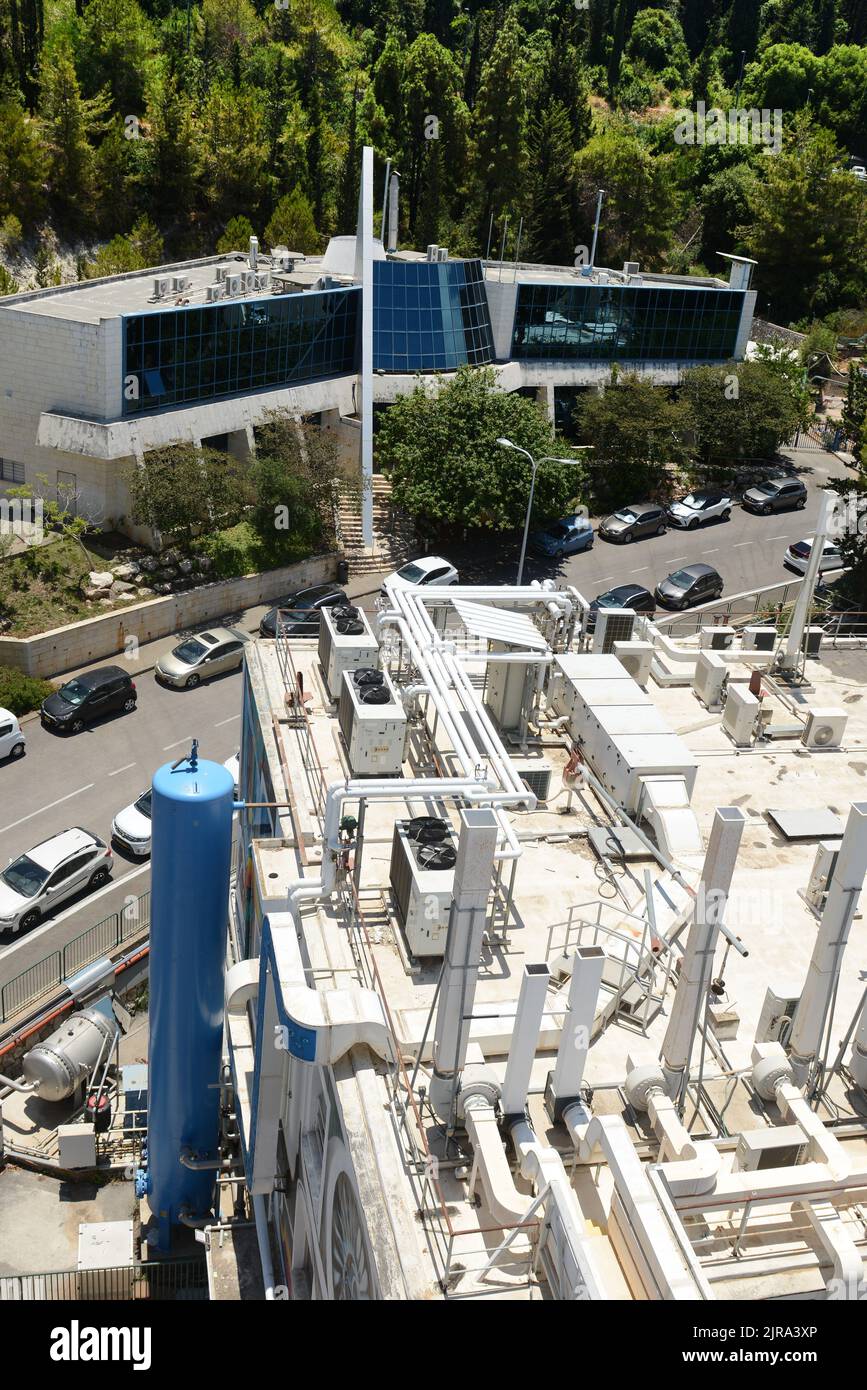 Vista del Technion desde el teleférico Rachbalit en Haifa, Israel. Foto de stock