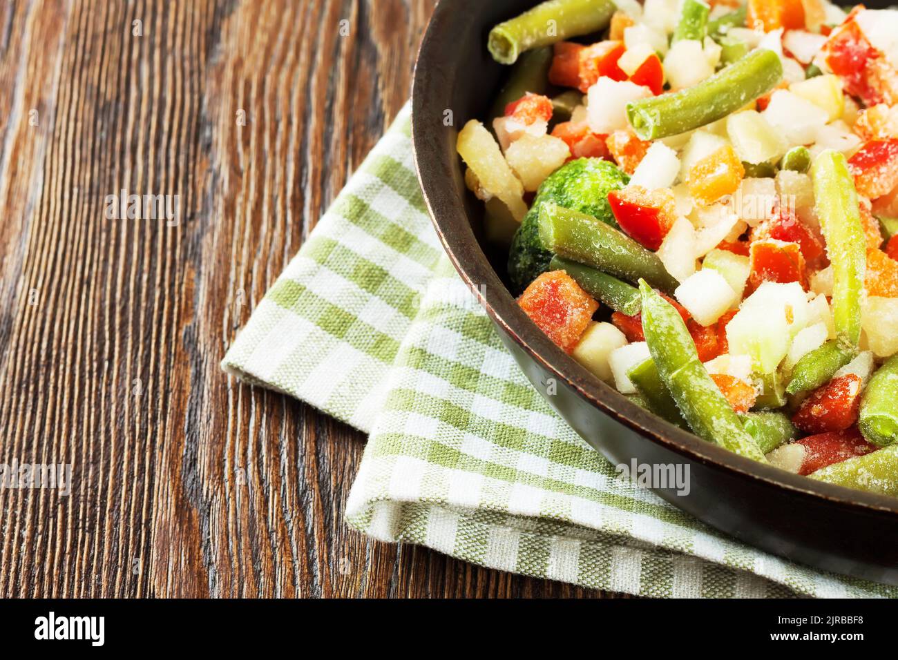 verduras frescas de todo tipo, alimentos totalmente saludables listas para  cocinar Stock Photo