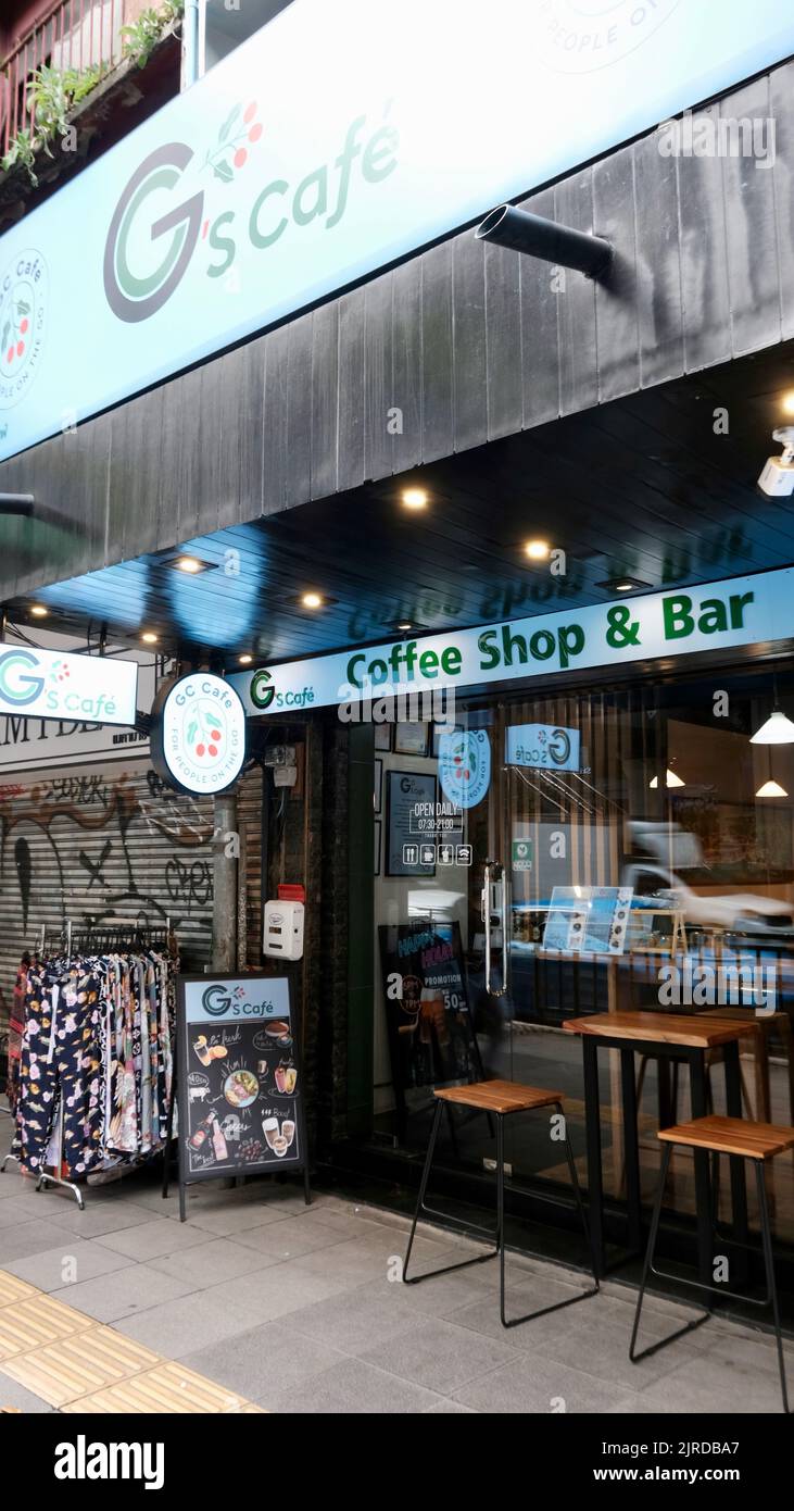 G's Cafe & Bar Soi 8 Sukhumvit Road, Khwaeng Khlong Toei, Khlong Toei, Bangkok Foto de stock