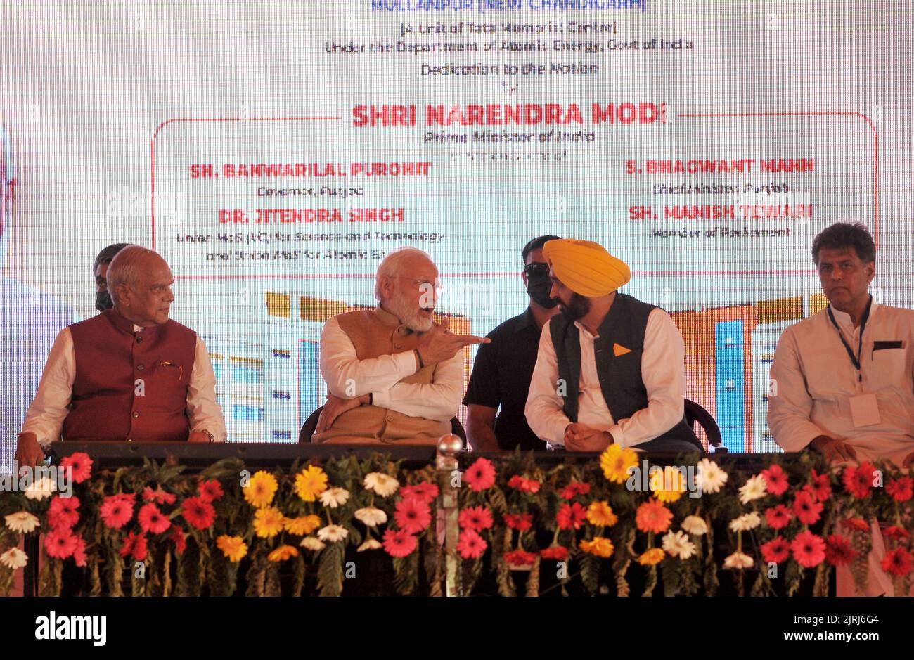 MOHALI, INDIA AGOSTO 24 El Primer Ministro Narendar Modi junto con