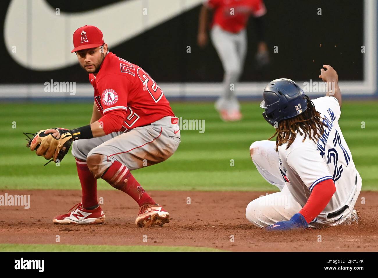 Toronto, Canadá. 26th de Ago de 2022. Toronto Blue Jays‚Äô El primer