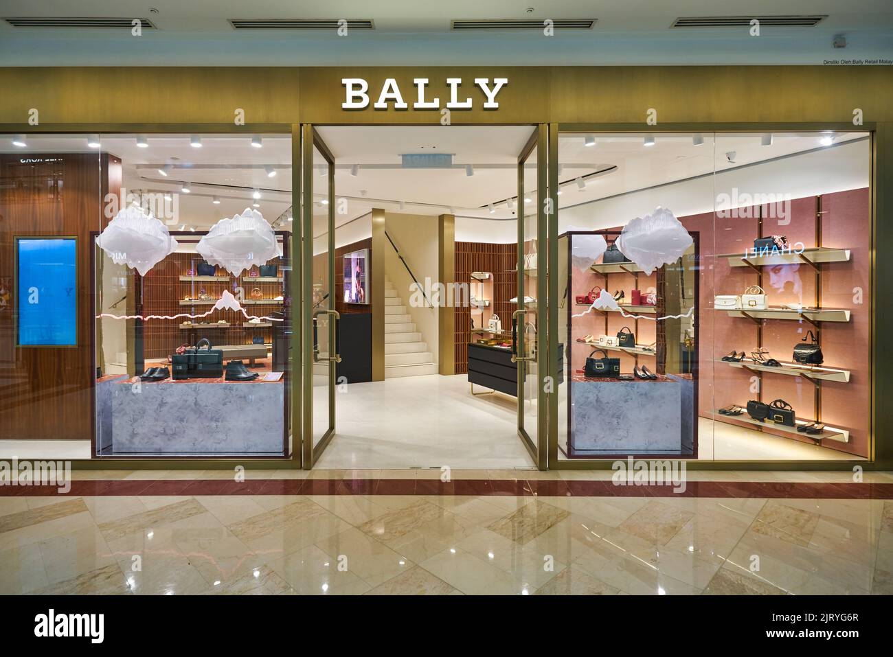Bally shop fotografías e imágenes de alta resolución - Alamy