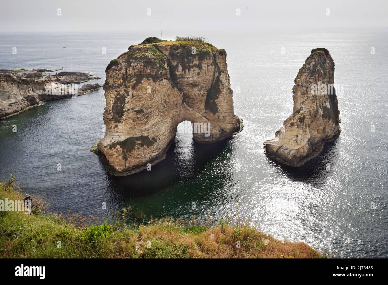 Rouche Rocas en Beirut, capital del Líbano, Oriente Medio Foto de stock