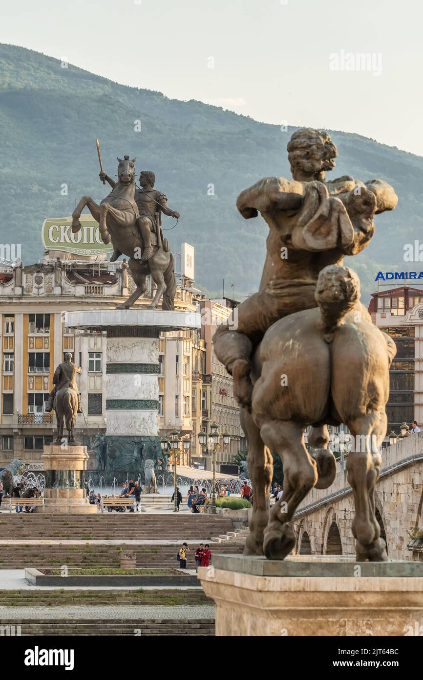 Monumento de Skopje, capital del norte de Macedonia Foto de stock