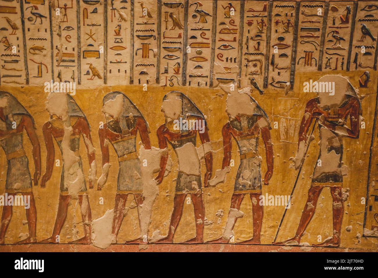 Dibujos Egipcios Antiguos dentro de las Tumbas Faraón en el Valle de