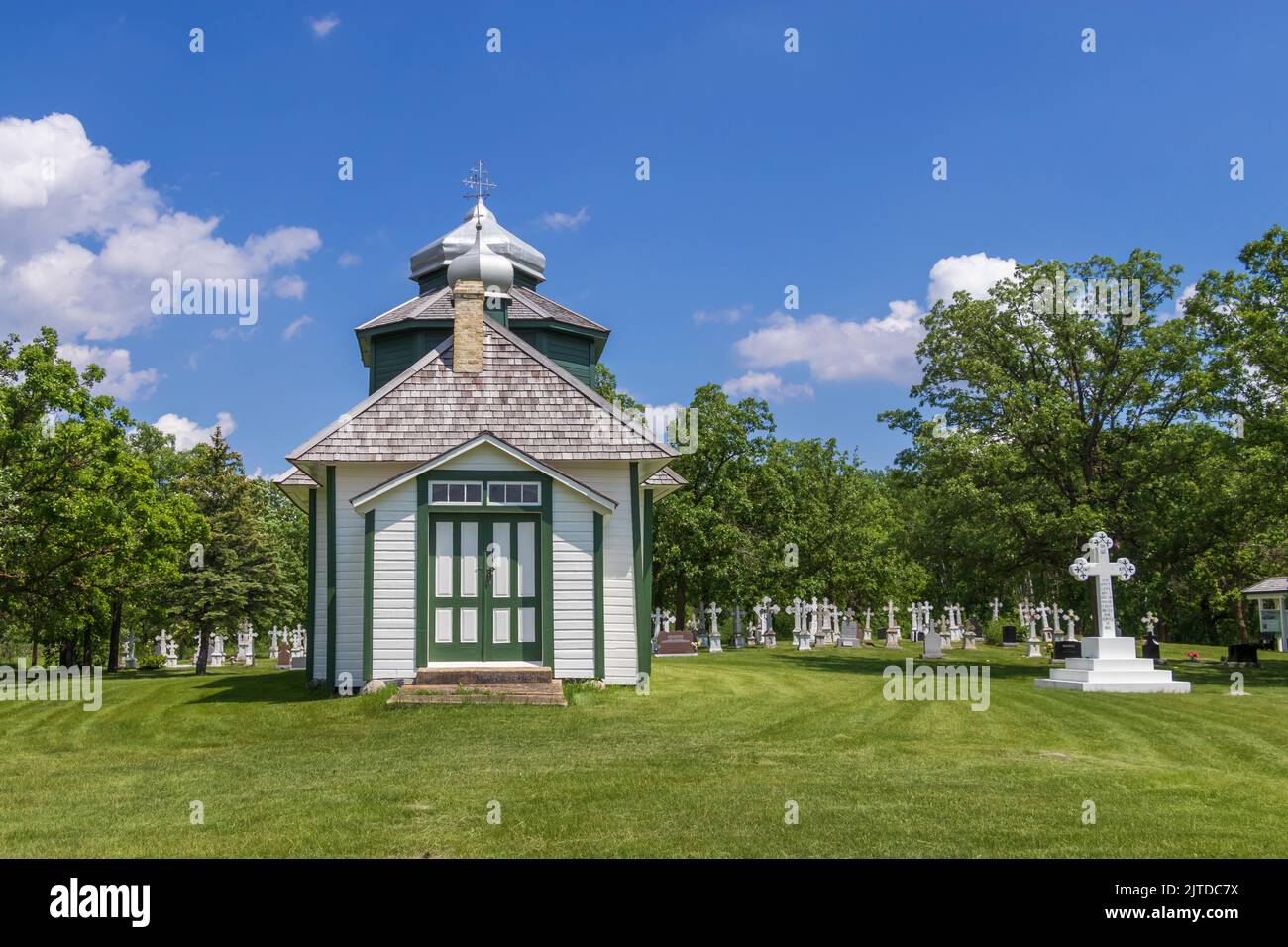 La Iglesia Ortodoxa Ucraniana de San Miguel cerca de Gardenton, Manitoba, Canadá. Foto de stock