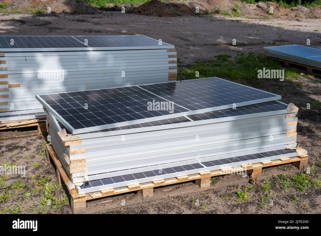 Panele für eine Fotovoltaik Anlage zum erzeugen von grünem Strom en Schleswig-Holstein Foto de stock