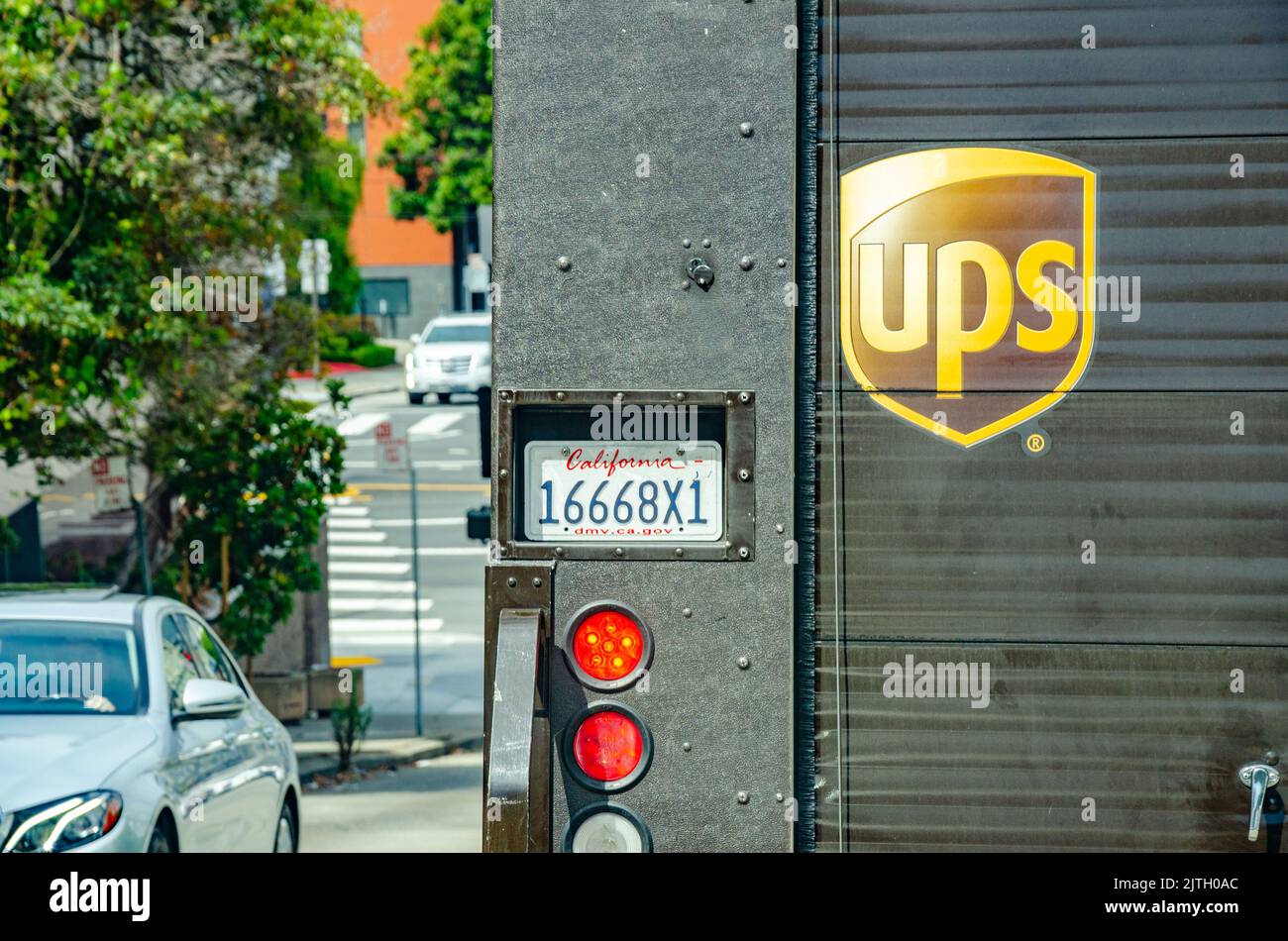 Logotipo de ups fotografías e imágenes de alta resolución Alamy