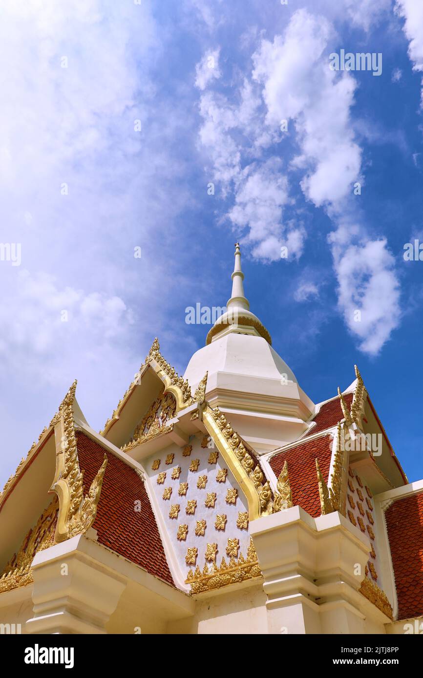 Templo Khao Takiab en la colina Chopsticks, Hua Hin, Tailandia Foto de stock