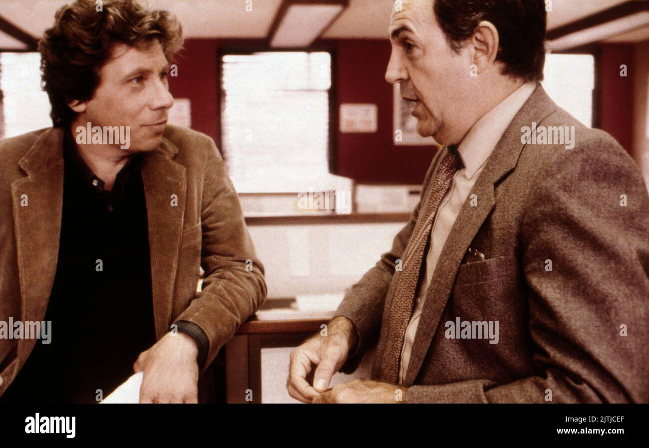 Lou Grant, Fernsehserie, EE.UU. 1977 - 1982, Darsteller: Robert Walden, Mason Adams (?) Foto de stock