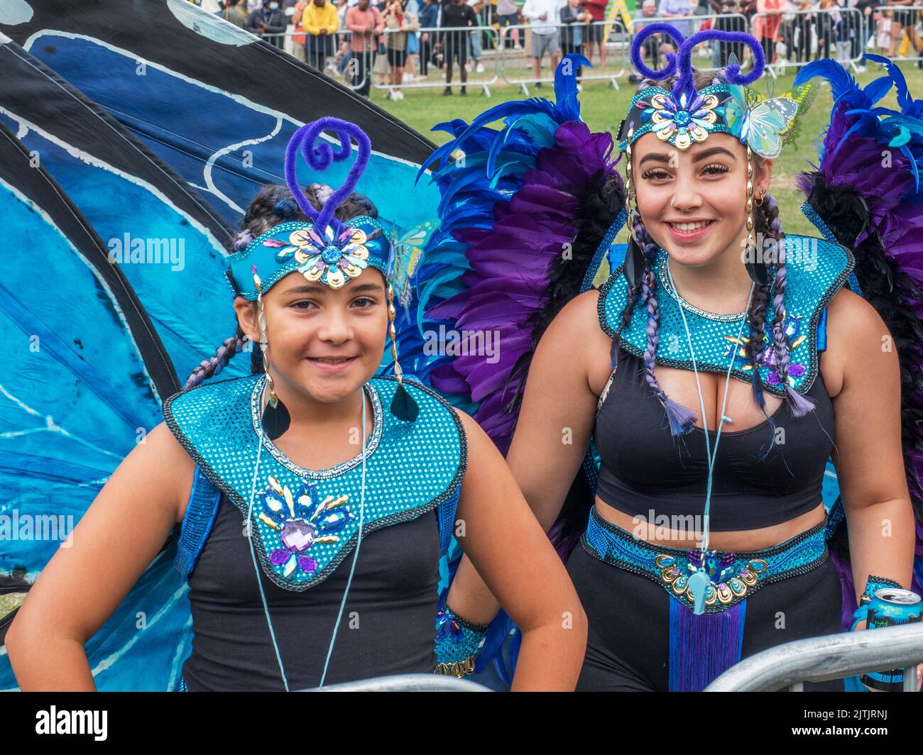 2022 de agosto de 29 - Reino Unido - Yorkshire - Leeds West Indian Carnival - Preparándose para el desfile en Potternewton Park Foto de stock