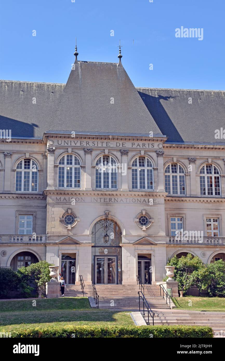 La imponente Maison Internationale de la Cité Internationale Universitaire (CIU) de París, el estilo un pastiche del Palacio de Fontainbleau, 1936 Foto de stock
