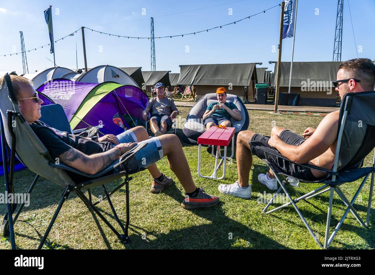 20220901 165301 ZANDVOORT visitantes en el camping en el 538 20220901 165301 ZANDVOORT visitantes en el camping en el 538