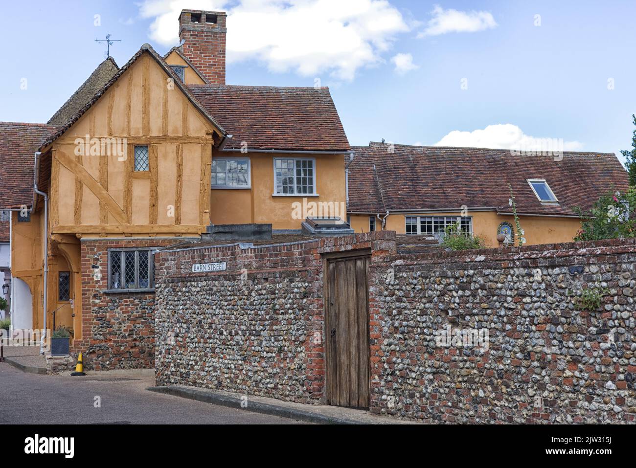 Pequeño Hall, casa del siglo 14th, Lavenham Foto de stock