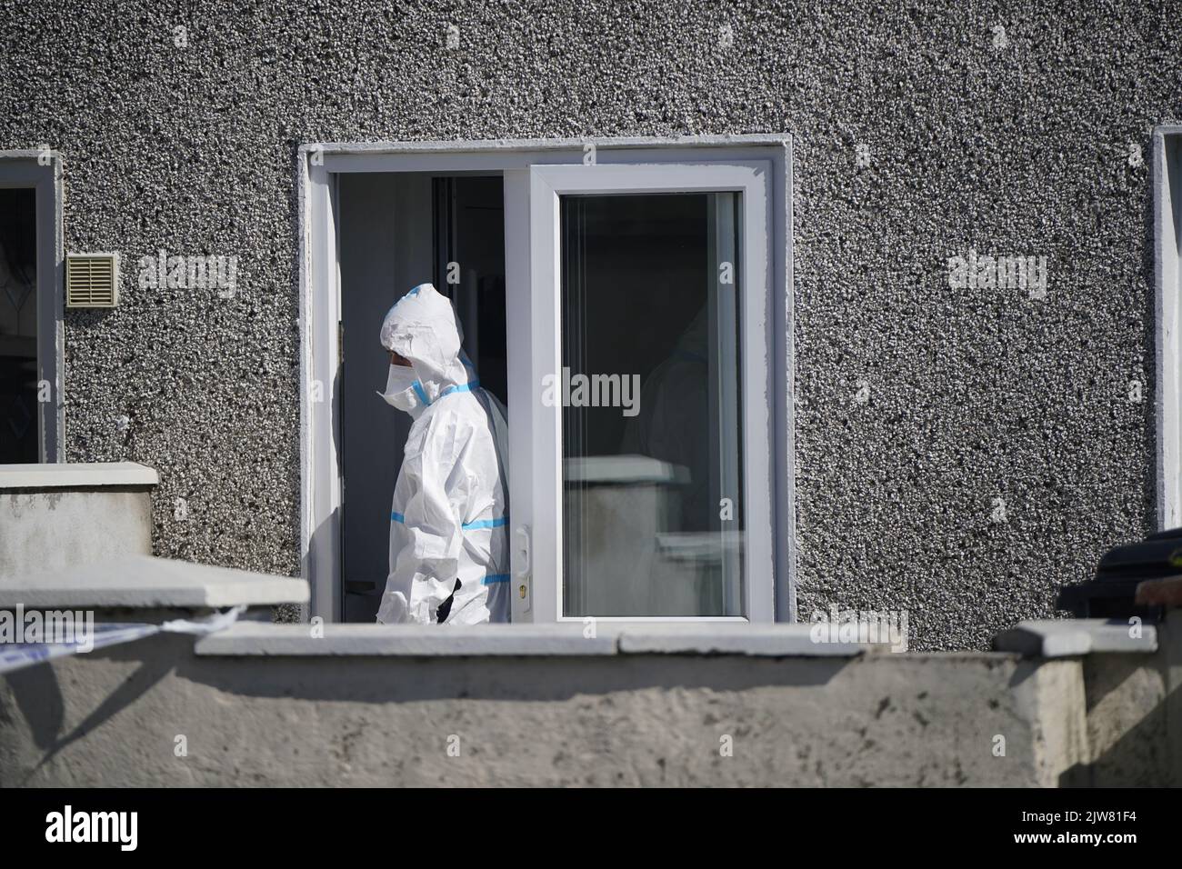 NOTA DE LOS EDITORES A la luz de la nueva información, sírvase anotar