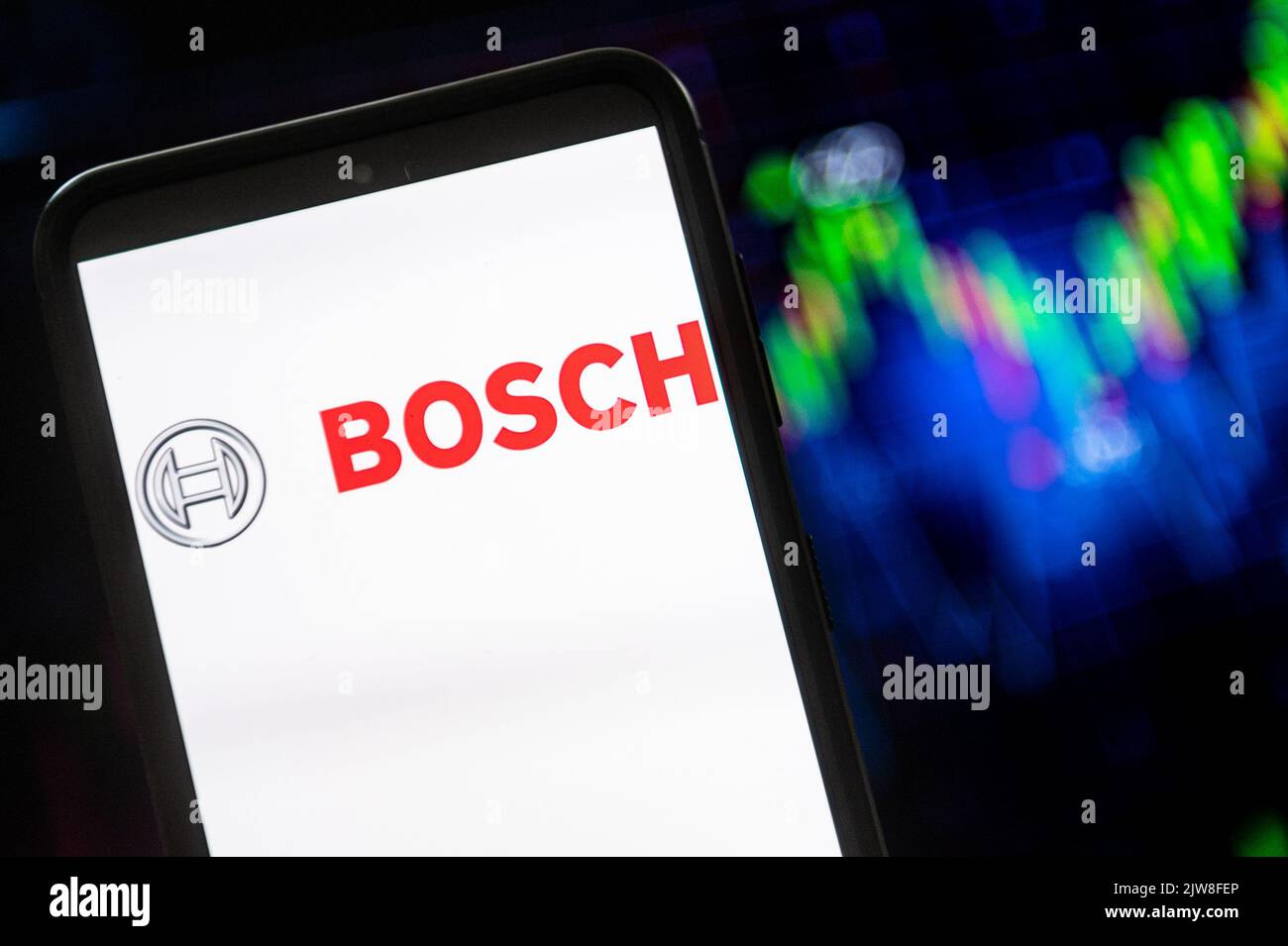 En esta ilustración de la foto se muestra un logotipo de Bosch en un smartphone. (Foto de Mateusz Srodkowski / SOPA Images/Sipa USA) Foto de stock