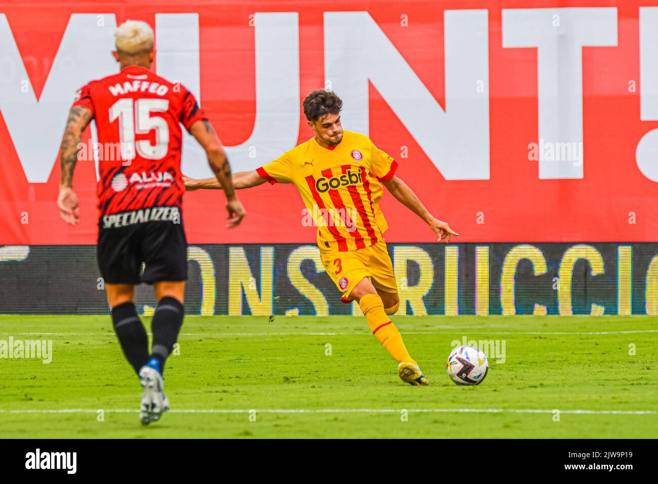 MALLORCA, ESPAÑA - SEPTIEMBRE 3: Miguel Gutiérrez de Girona CF entre el RCD Mallorca y el Girona CF de La Liga Santander el 3 de septiembre de 2022 en Visit Mallorca Stadium Son Moix en Mallorca, España. (Foto de Samuel Carreño/ PX Images) Foto de stock