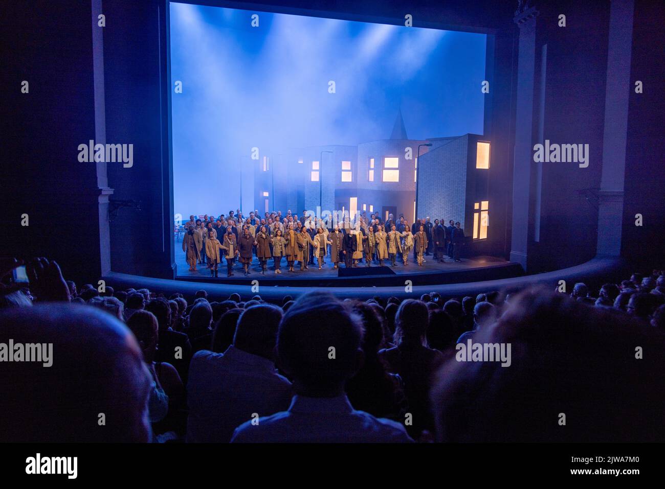 Llamada de cortina en Wagner's The Flying Dutchman, Festival de Ópera de Bayreuth 2022, Baviera, Alemania Foto de stock