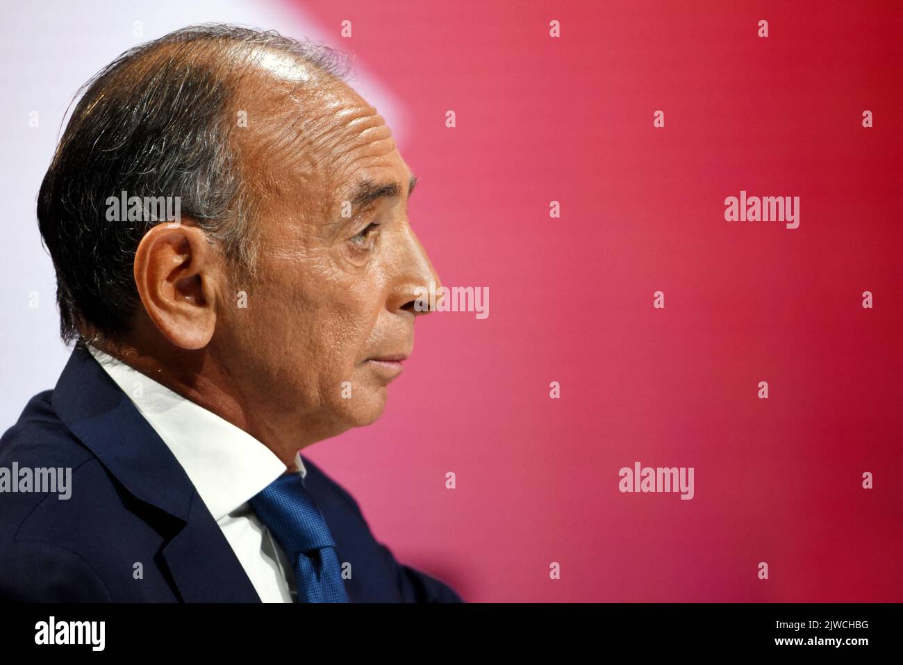 Eric Zemmour es entrevistado por Apolline de Malherbe en RMC/BFMTV en