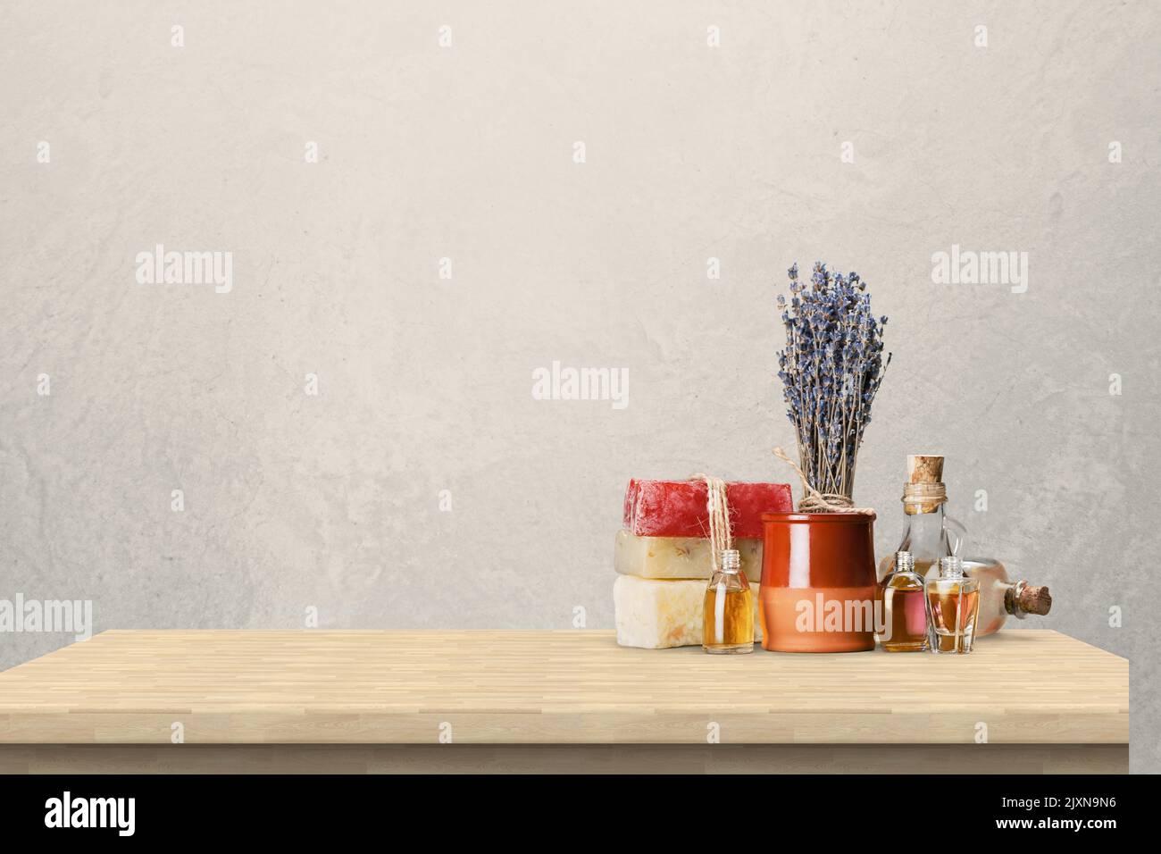 Jabón neutro fotografías e imágenes de alta resolución - Alamy
