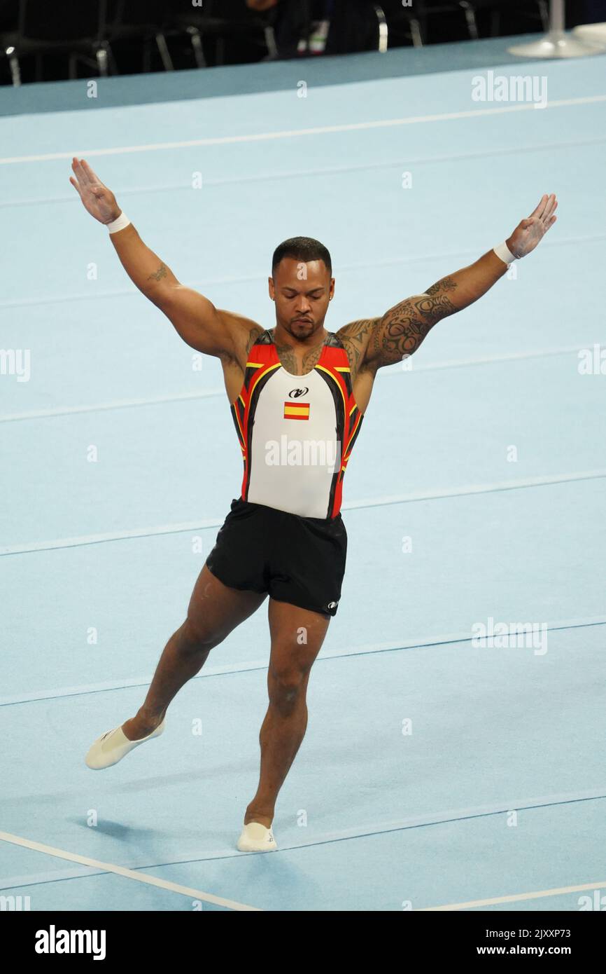 Rayderley Zapata de España actúa en el evento de piso masculino durante la  final de la Copa Mundial de Gimnasia 2019 en el Melbourne Arena en  Melbourne, el sábado 23 de febrero