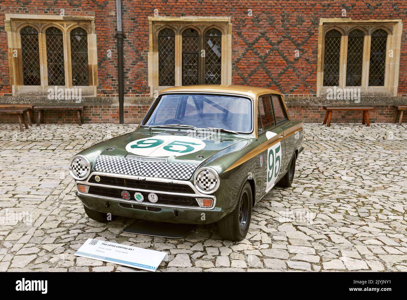 Lotus Cortina MkI (1966) se vendió por 78.750 libras. Subasta de coches clásicos de Gooding, 3 de septiembre de 2022. Hampton Court Palace, Londres, Reino Unido, Europa Foto de stock