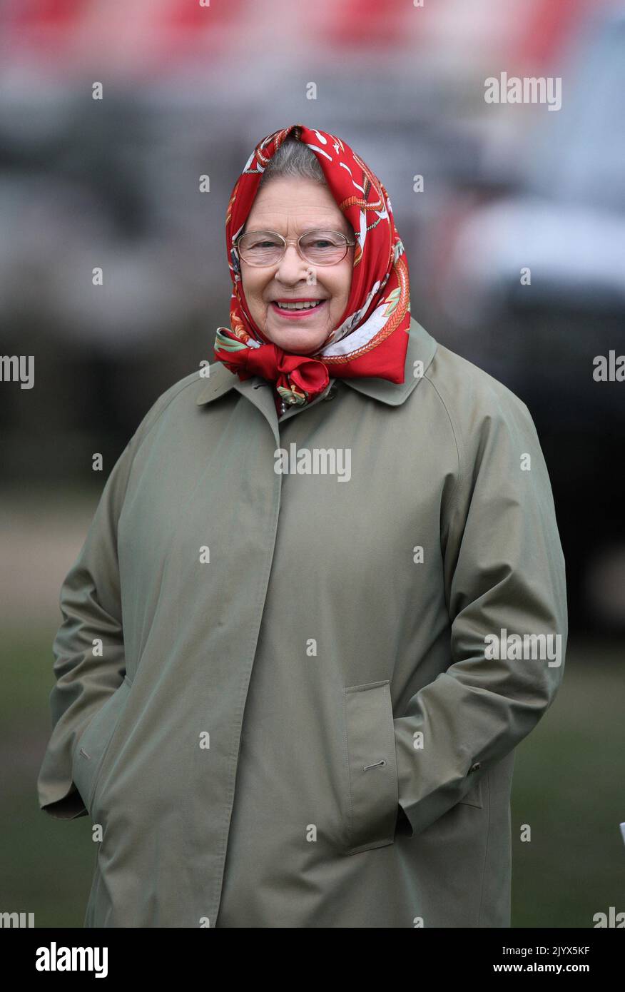 Foto del archivo fechada el 14/05/2010 de la Reina Isabel II en el Royal Windsor Horse show en el Castillo de Windsor. La reina murió pacíficamente en Balmoral esta tarde, ha anunciado el Palacio de Buckingham. Fecha de emisión: Jueves 8 de septiembre de 2022. Foto de stock