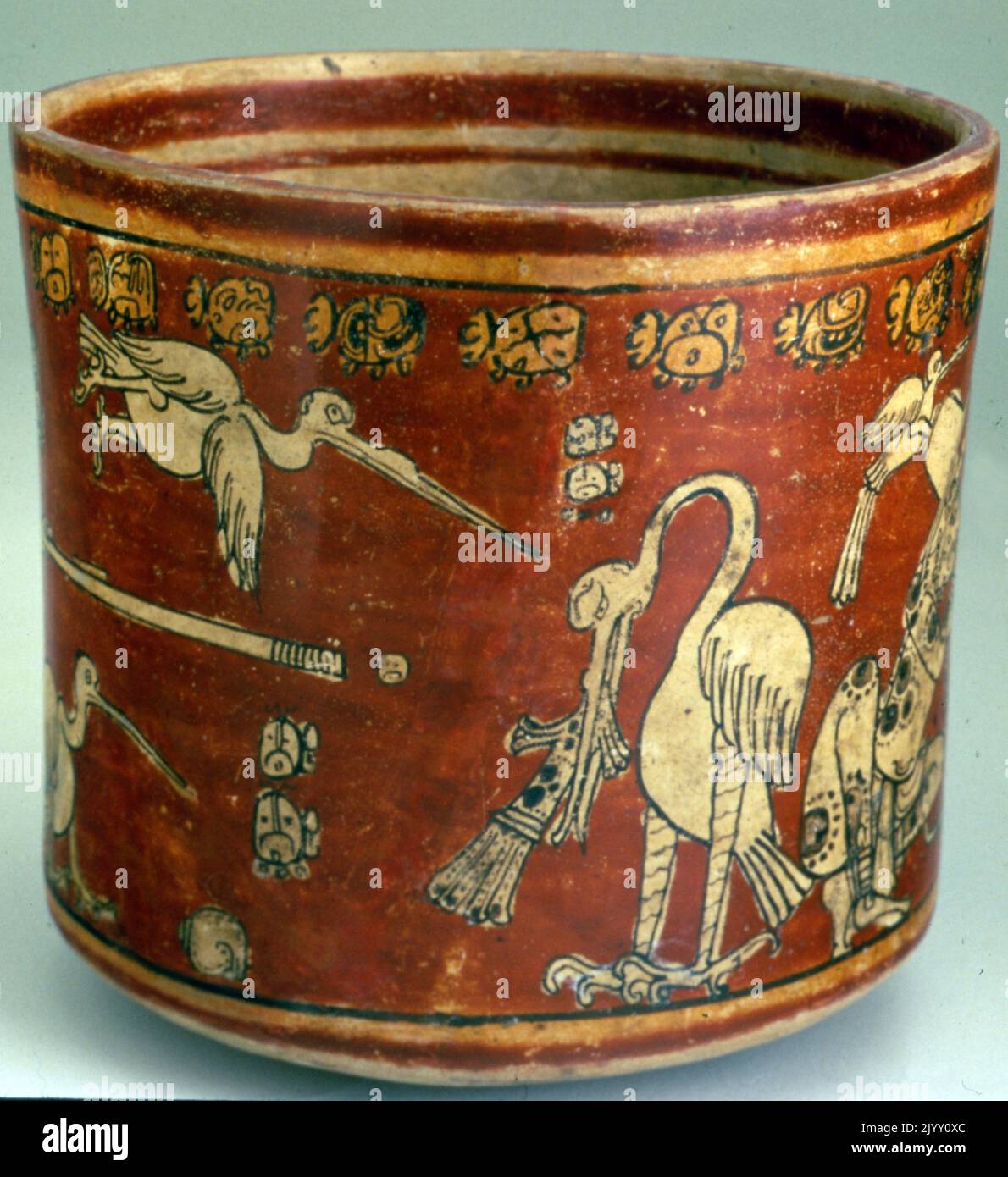 Maya vase guatemala fotografías e imágenes de alta resolución - Alamy