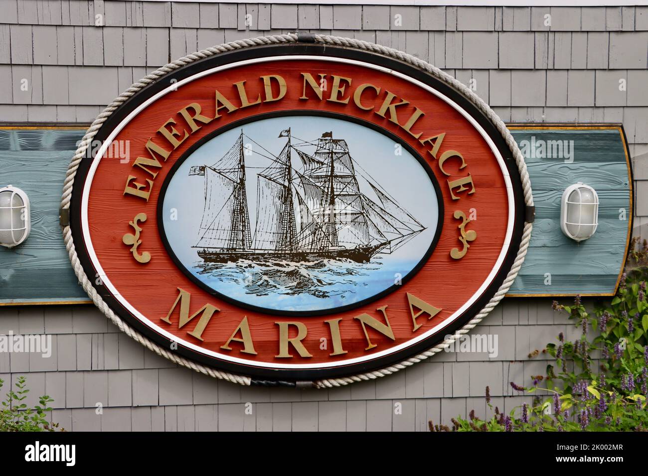 Collar de esmeraldas marina fotografías e imágenes de alta resolución