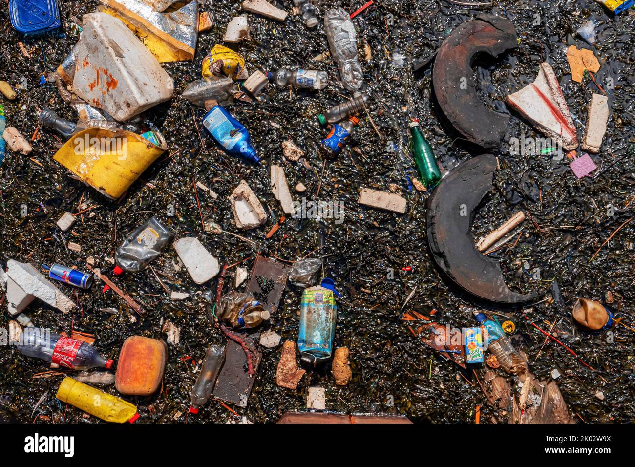 Residuos en el puerto de Ijmuiden, Países Bajos Foto de stock