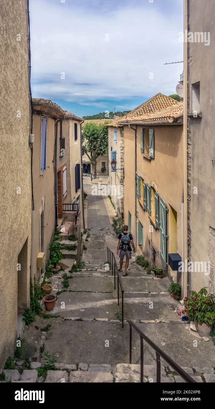 Escaleras en Peyriac de Mer. La comuna está situada en el Parque Natural Regional Narbonnaise en Méditerranée. Foto de stock